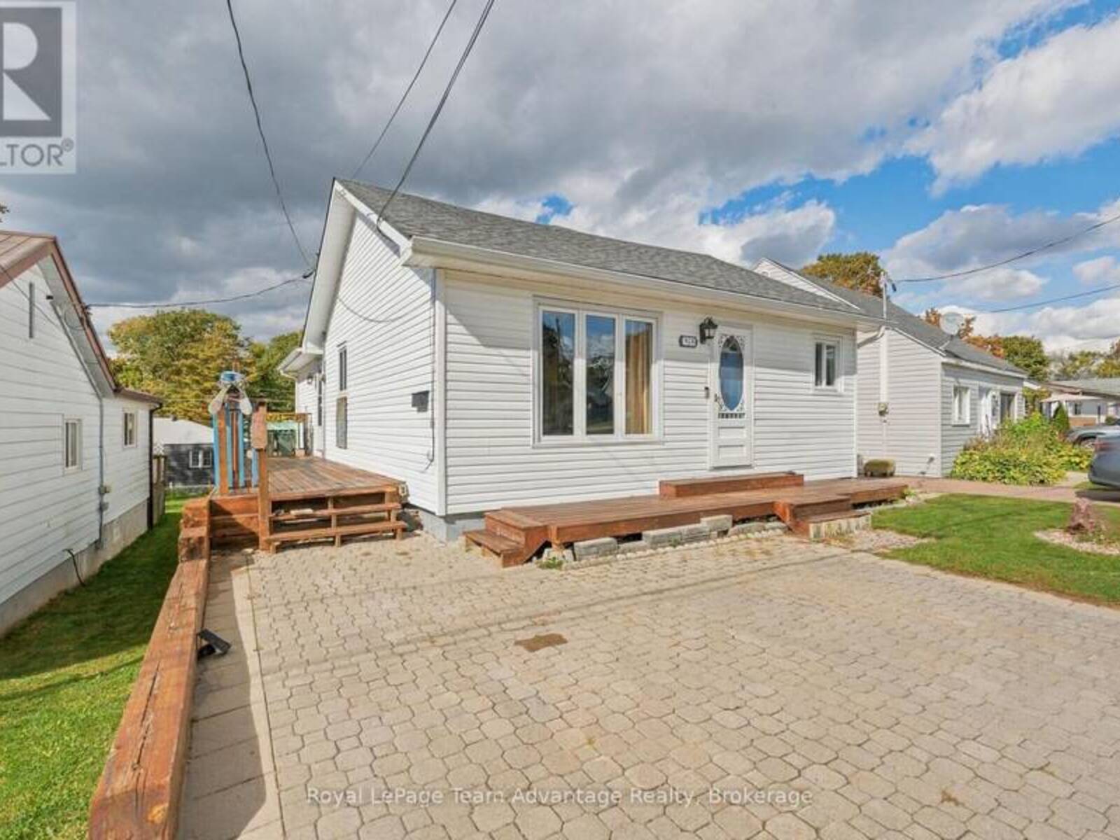 55 HIGHLAND CRESCENT, Parry Sound, Ontario P2A 1N7