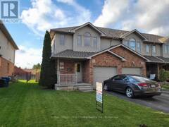 24 HYDE ROAD Stratford Ontario, N5A 7Z4