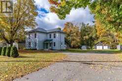 14 EWING STREET | Bracebridge Ontario | Slide Image One