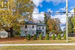 14 EWING STREET | Bracebridge Ontario | Slide Image Two