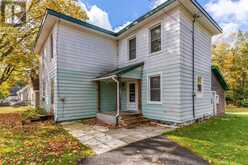 14 EWING STREET | Bracebridge Ontario | Slide Image Six