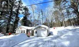 886 MUSKOKA 10 ROAD | Huntsville Ontario | Slide Image Five