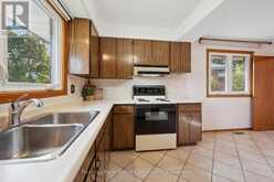 27 PALERMO CRESCENT | Guelph Ontario | Slide Image Fifteen