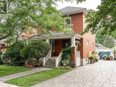 128 CHARLES STREET Stratford Ontario, N5A 5X9