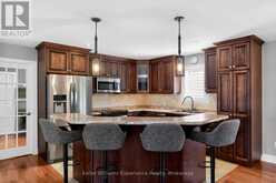 22 GREW CRESCENT | Penetanguishene Ontario | Slide Image Twelve