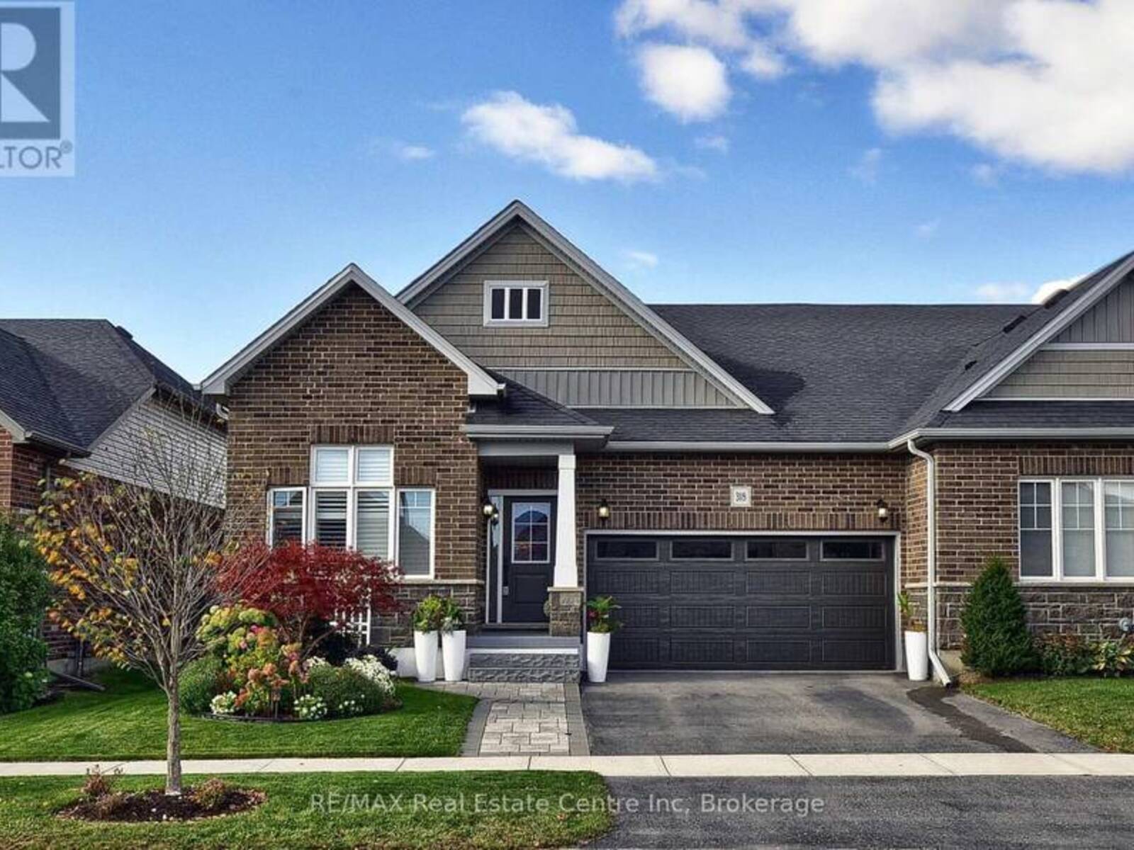 318 FAIRWAY ROAD, Woodstock, Ontario N4T 0A4