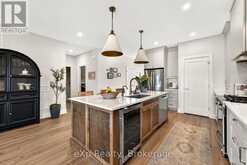 160 ORR STREET | Stratford Ontario | Slide Image Eight