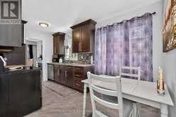 13 LINDSAY COURT | Barrie Ontario | Slide Image Twelve