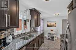 13 LINDSAY COURT | Barrie Ontario | Slide Image Nine