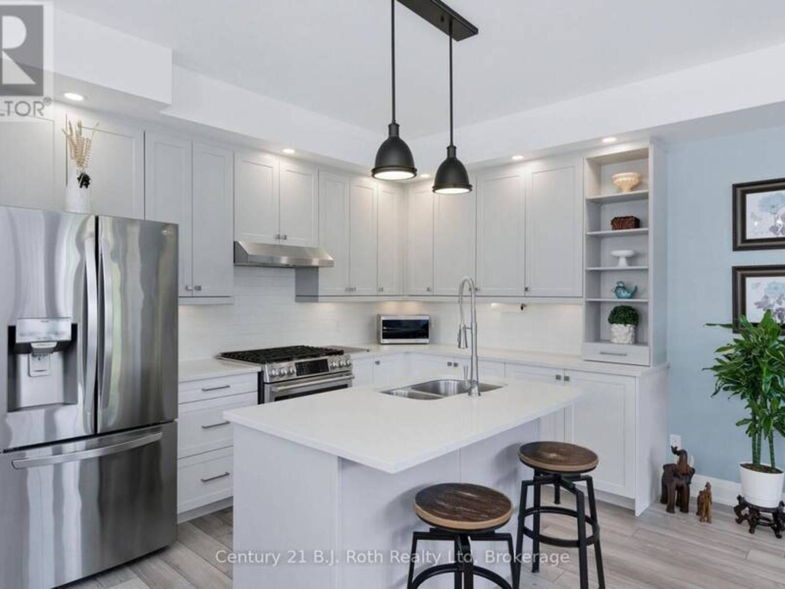 67 DISCOVERY TRAIL, Midland, Ontario L4R 0H5