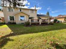686 16TH STREET | Hanover Ontario | Slide Image Eight