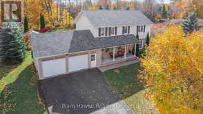 29 BOYD CRESCENT | Oro-Medonte Ontario | Slide Image One