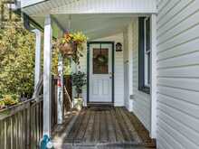 25 GEORGE STREET | Haliburton Ontario | Slide Image Thirty