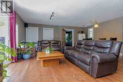 4 PARKSIDE AVENUE | Collingwood Ontario | Slide Image Thirteen
