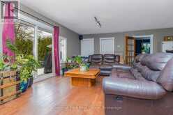 4 PARKSIDE AVENUE | Collingwood Ontario | Slide Image Fourteen