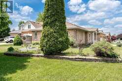 5 MOORE STREET | Stratford Ontario | Slide Image Forty-two
