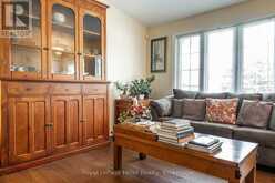 5 MOORE STREET | Stratford Ontario | Slide Image Nine