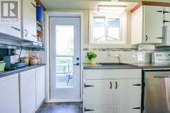 71 EDWARD STREET | Penetanguishene Ontario | Slide Image Nineteen