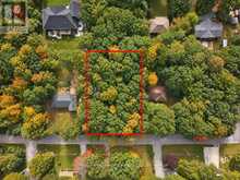 69 PINECONE AVENUE | Tiny Ontario | Slide Image Two