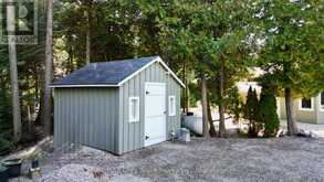 51 LAKEWOOD COUNTRY LANE | Lion's Head Ontario | Slide Image Ten