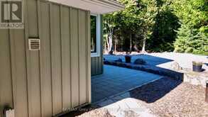 51 LAKEWOOD COUNTRY LANE | Lion's Head Ontario | Slide Image Twelve