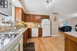 45 PEGLAR CRESCENT | Fergus Ontario | Slide Image Twelve