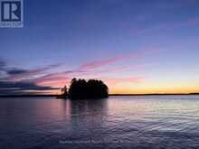 3 ISLAND 20LM ISLAND | Gravenhurst Ontario | Slide Image Thirteen