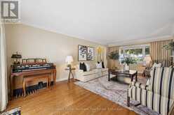 26 MAPLEWOOD DRIVE | Guelph Ontario | Slide Image Fourteen