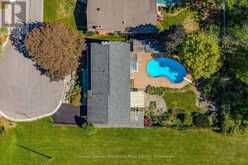 26 MAPLEWOOD DRIVE | Guelph Ontario | Slide Image Nine