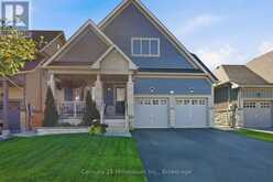 22 COOPER STREET | Collingwood Ontario | Slide Image Two