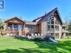 1 - 2839 SOUTHWOOD ROAD Gravenhurst Ontario, P0E 1G0