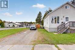 29 DOLLARD STREET | French River Ontario | Slide Image Twenty-five