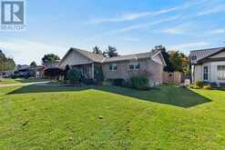 9 SHERWOOD CRESCENT | Exeter Ontario | Slide Image Two