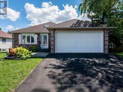 359 GALLOWAY BOULEVARD Midland Ontario, L4R 5B2