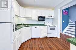 162 ATHLONE CRESCENT | Stratford Ontario | Slide Image Ten