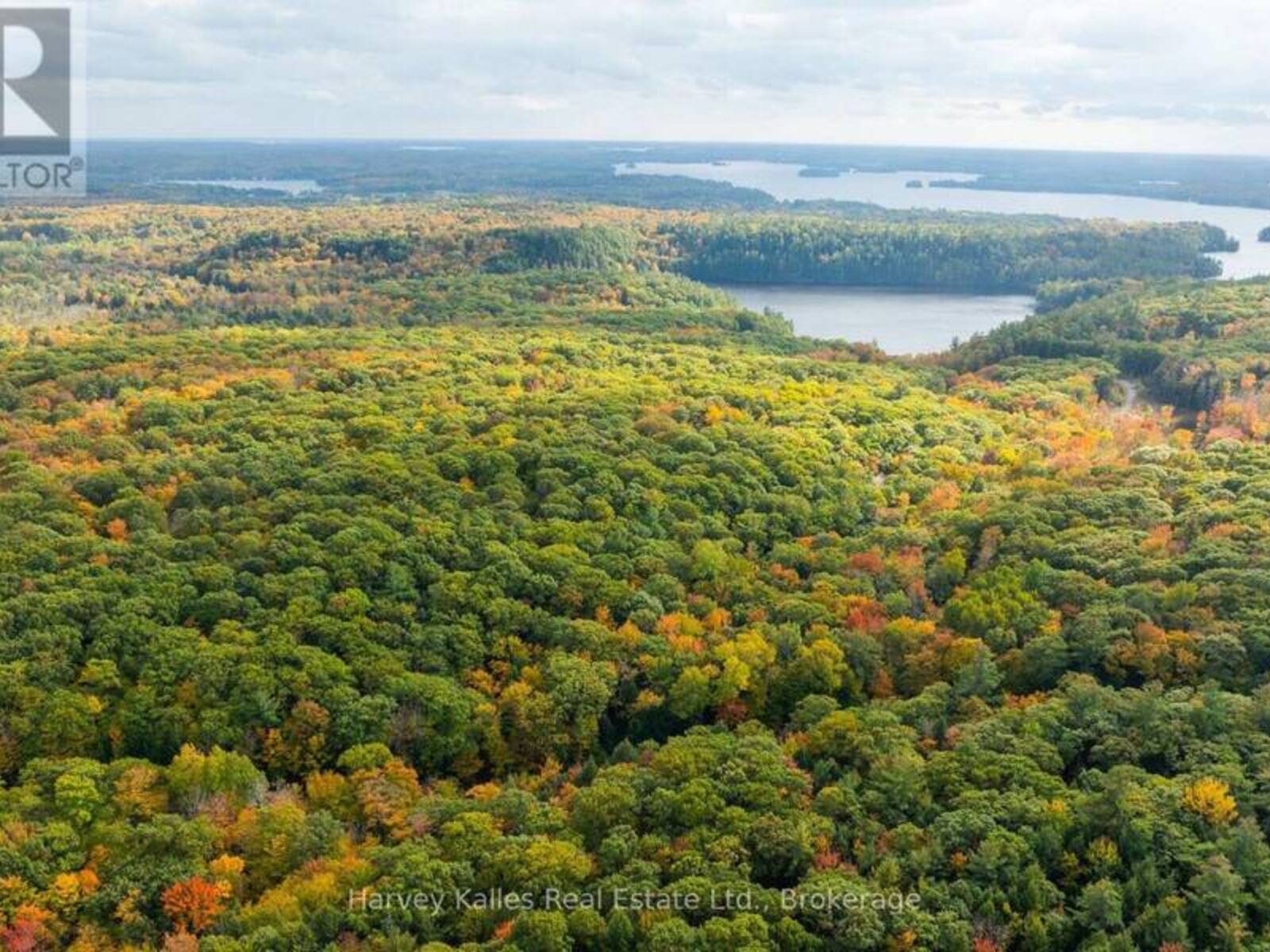 ACROSS FROM 1210 ROSTREVOR ROAD, Muskoka Lakes, Ontario P0B 1P0