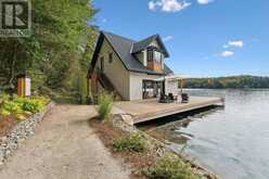143 HWY 632 HIGHWAY E | Rosseau Ontario | Slide Image Thirty-three
