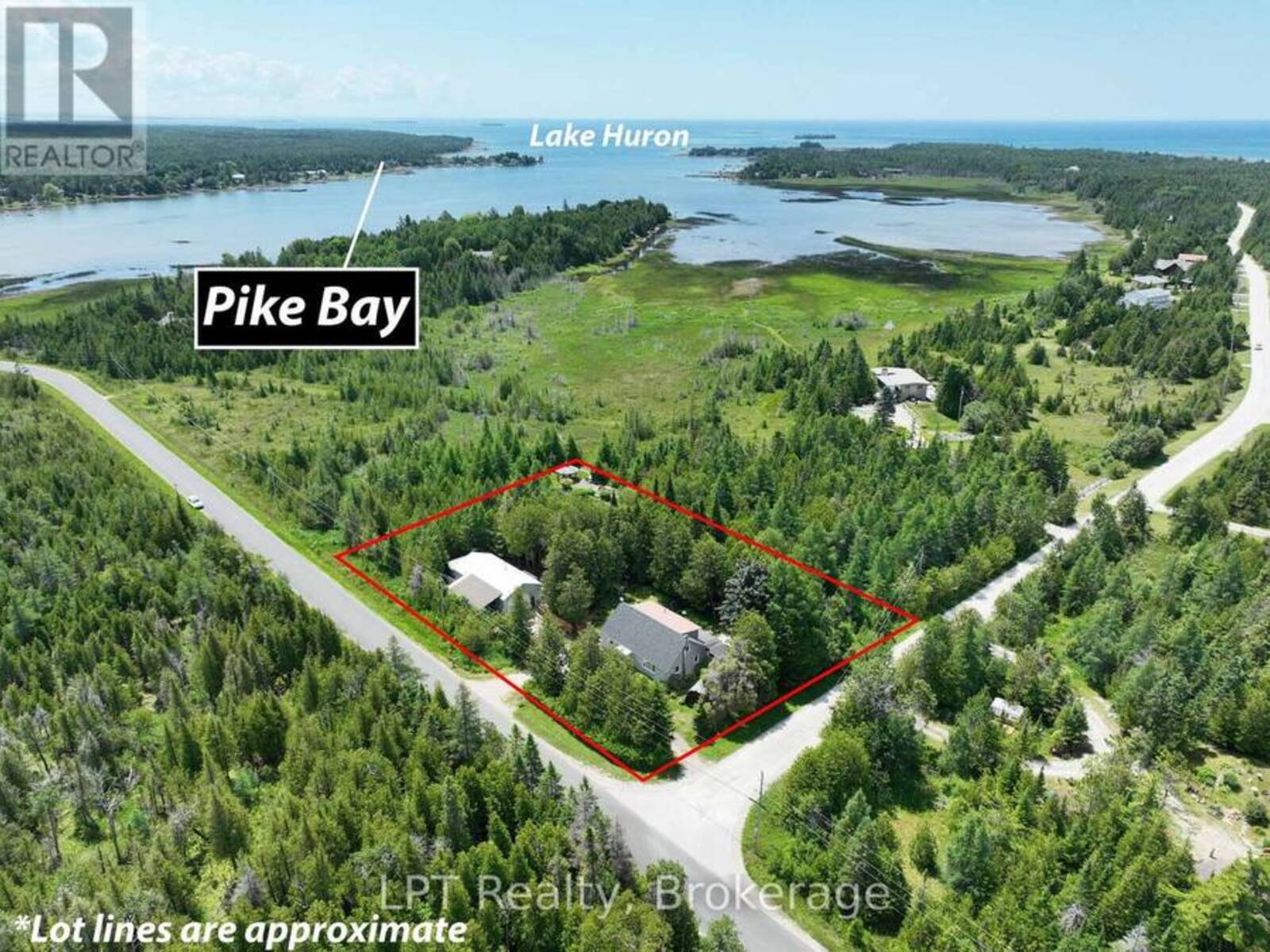 668 PIKE BAY ROAD, Georgian Bluffs, Ontario N0H 2T0