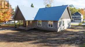 455 WELLINGTON STREET | Gravenhurst Ontario | Slide Image Forty-five