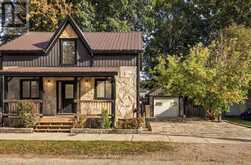 380 LIVINGSTONE AVENUE N | Listowel Ontario | Slide Image Four