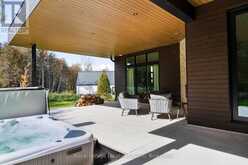 109 PHEASANT RUN | Thornbury Ontario | Slide Image Eleven