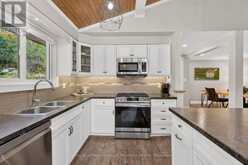 206 LAKEWOOD PARK ROAD | Huntsville Ontario | Slide Image Thirteen