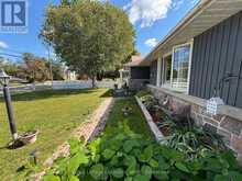 272 YONGE STREET | Burk's Falls Ontario | Slide Image Three