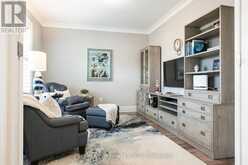 33 HUNTER PLACE | Bracebridge Ontario | Slide Image Nine