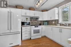 5 - 90 THOMPSONS ROAD | Penetanguishene Ontario | Slide Image Ten