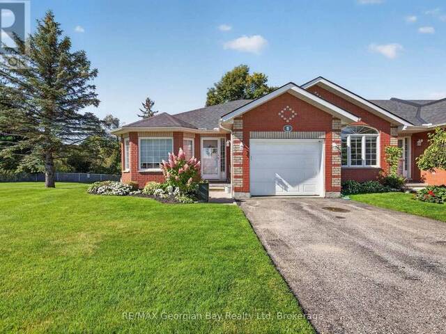 5 - 90 THOMPSONS ROAD Penetanguishene Ontario, L9M 2H1 - 2 Bedrooms Condo For Sale