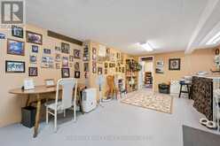 744 WOODHILL DRIVE | Fergus Ontario | Slide Image Thirty-two
