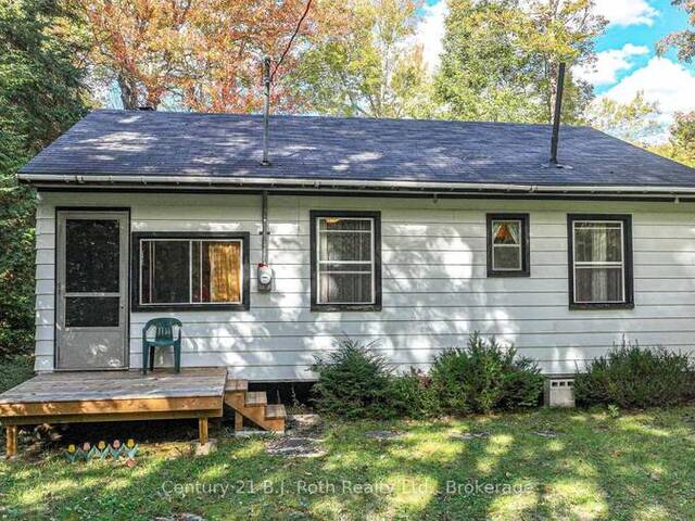 6571 PIONEER VILLAGE LANE Ramara Ontario, L0K 1W0 - 3 Bedrooms Waterfront Home For sale