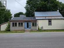 21 PETER STREET | Walkerton Ontario | Slide Image Two