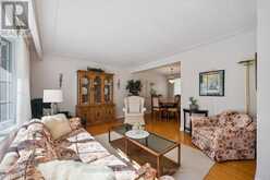 47 LAMBERT CRESCENT | Guelph Ontario | Slide Image Eight
